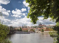Prague-Castle-River-Boat-Tour-06-scaled